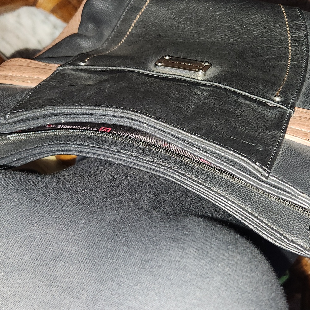 Stone Mountain Leather purse - Picture 8 of 10